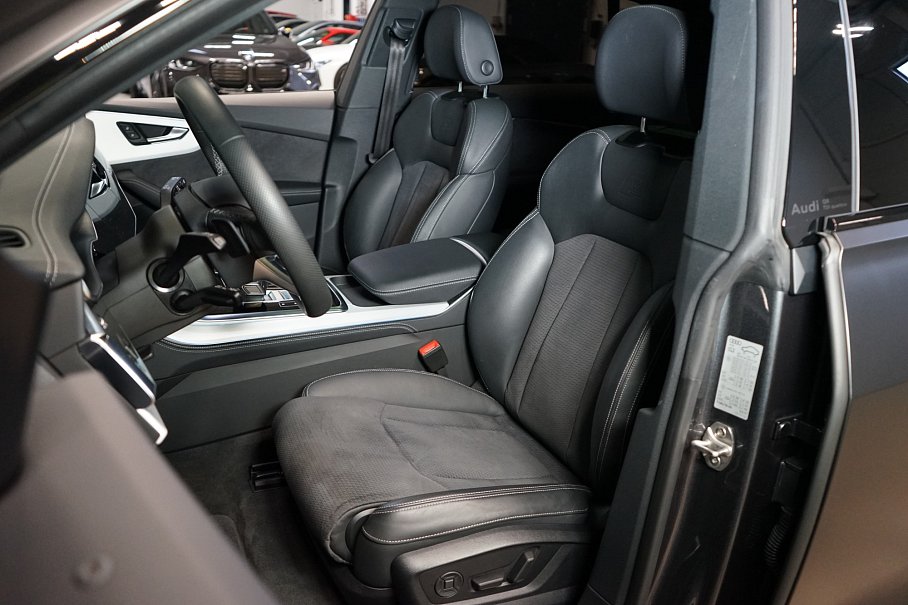 Audi Q8 50 TDI quattro