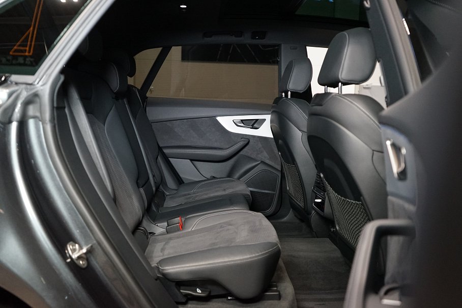 Audi Q8 50 TDI quattro