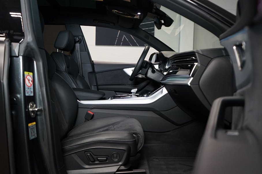 Audi Q8 50 TDI quattro