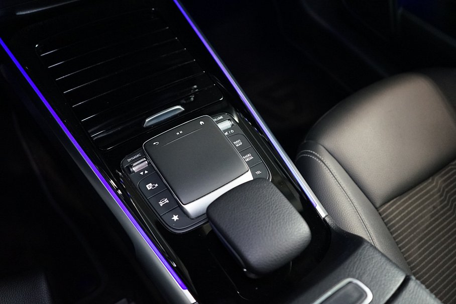 Mercedes-Benz GLB 200d 4Matic