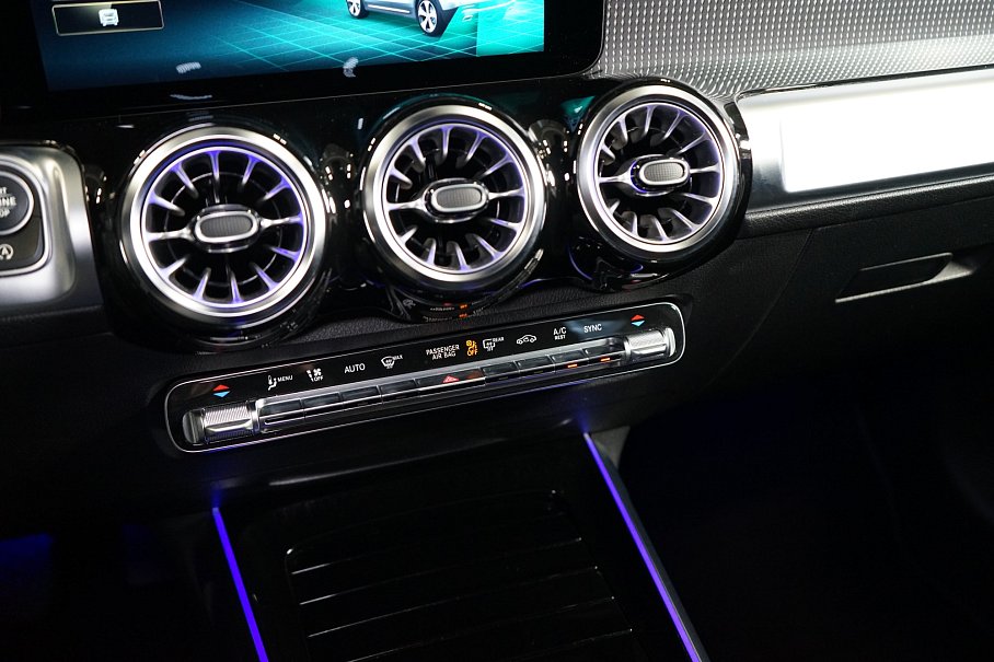 Mercedes-Benz GLB 200d 4Matic