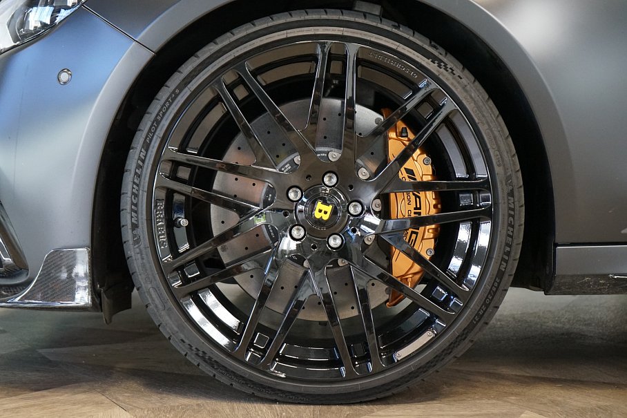Mercedes-Benz Třída E BRABUS 800