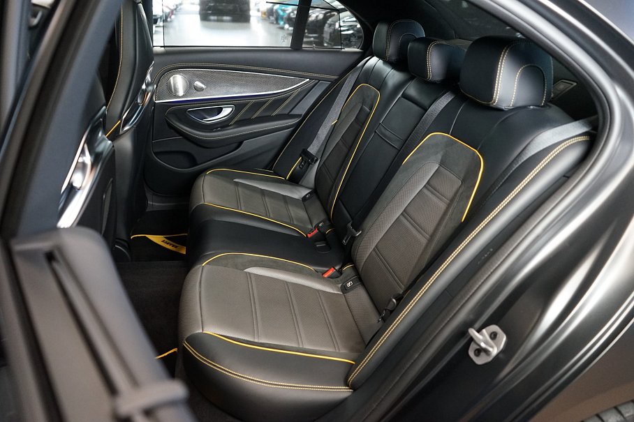 Mercedes-Benz Třída E BRABUS 800