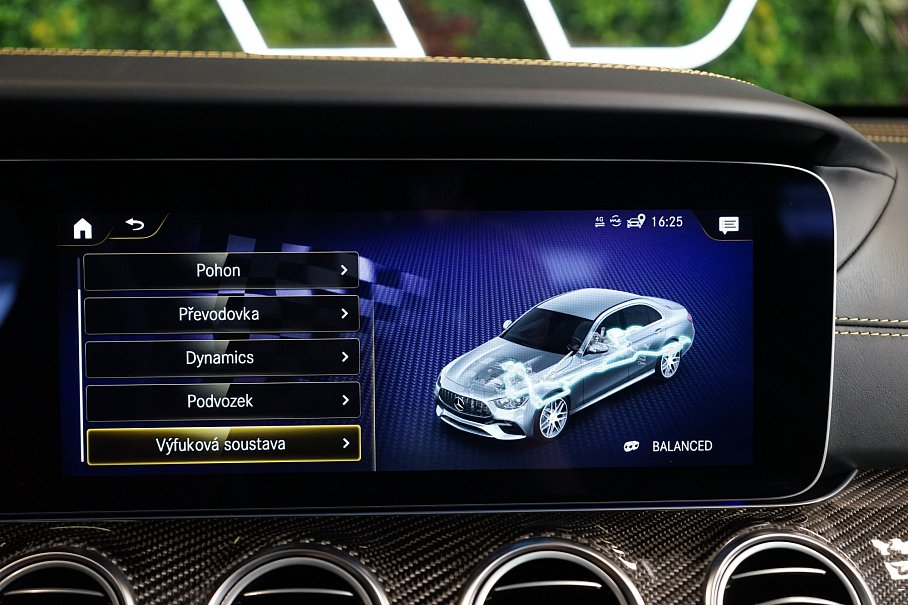 Mercedes-Benz Třída E BRABUS 800