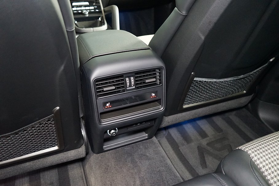 Porsche Cayenne S Coupé