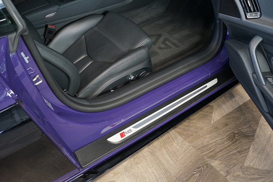 Audi R8 RWD