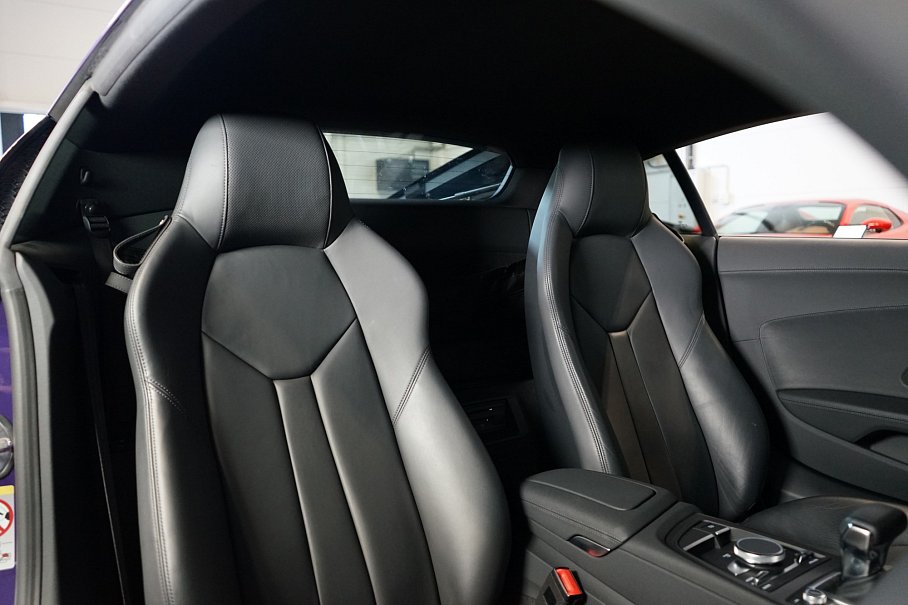 Audi R8 RWD