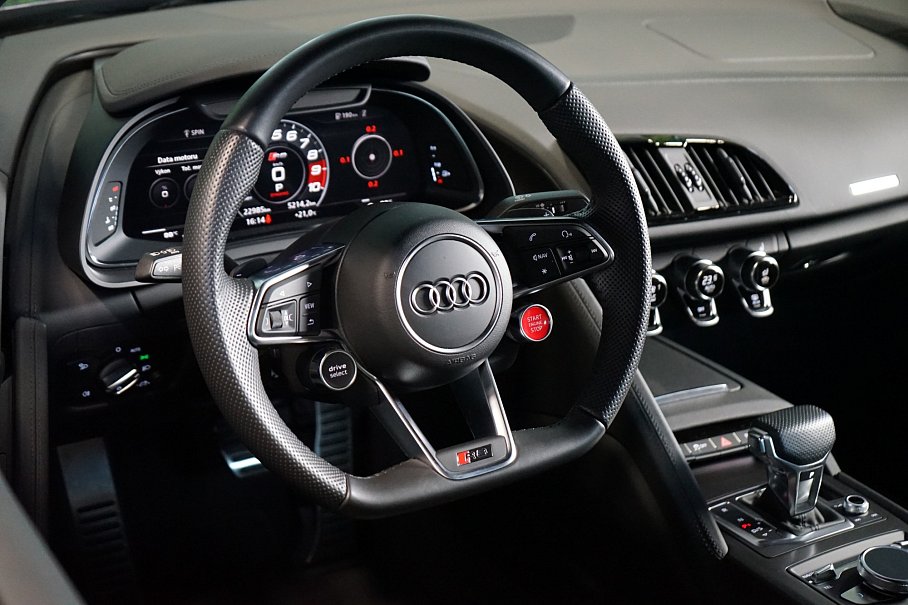 Audi R8 RWD