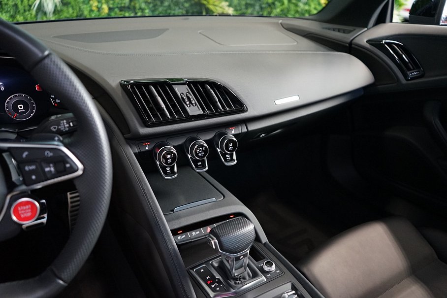 Audi R8 RWD