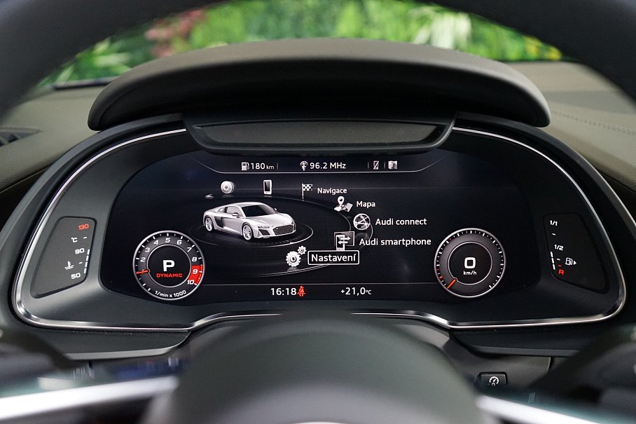 Audi R8 RWD