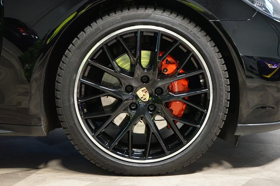 Porsche Panamera 4S Diesel