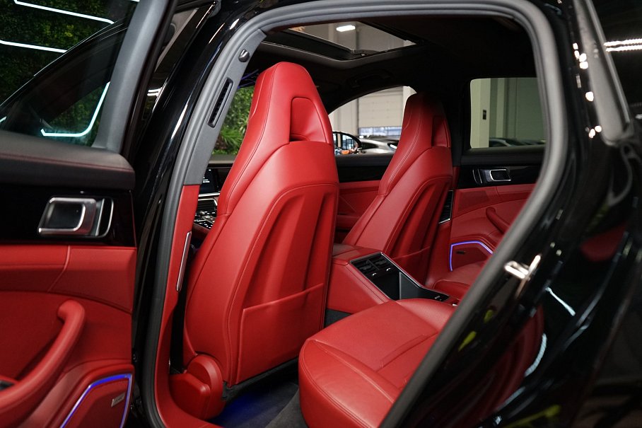 Porsche Panamera 4S Diesel