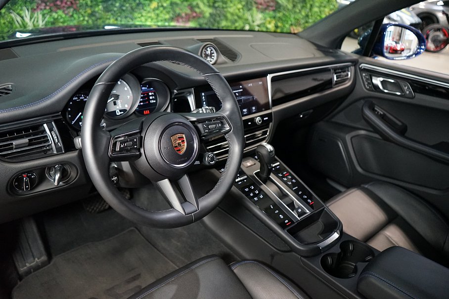 Porsche Macan S