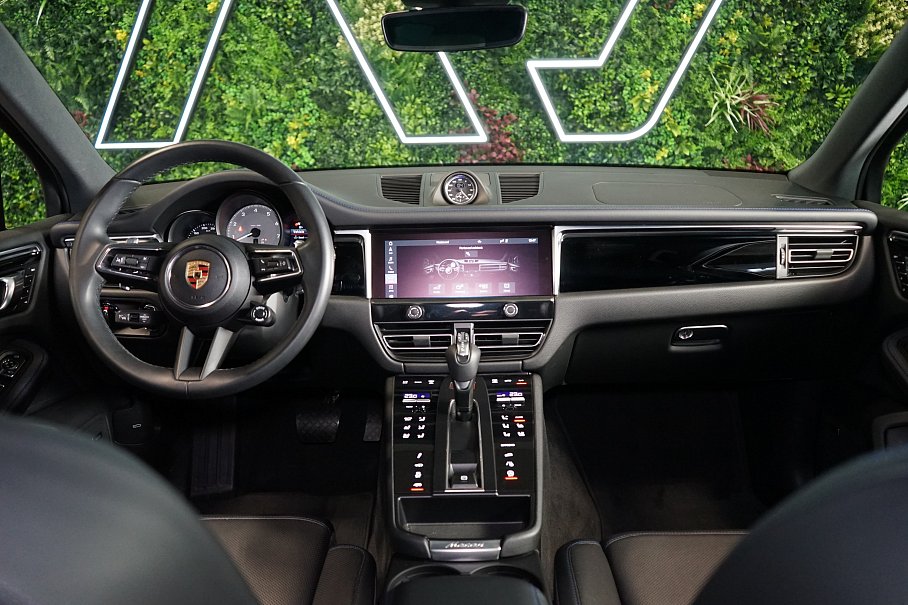 Porsche Macan S