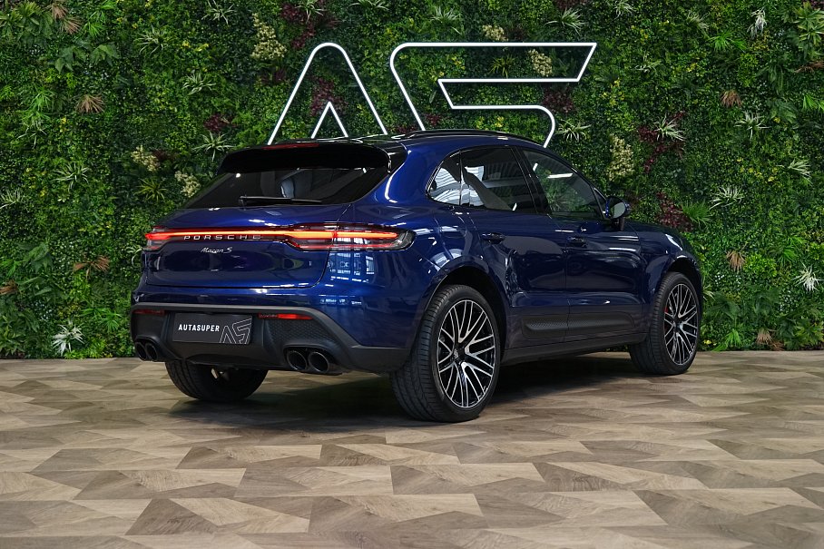 Porsche Macan S