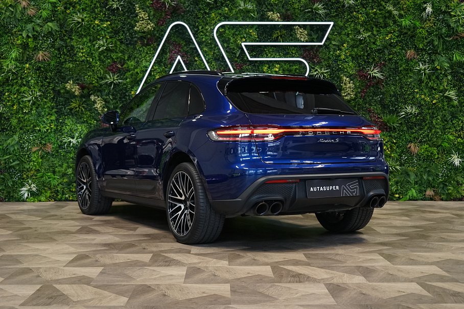 Porsche Macan S