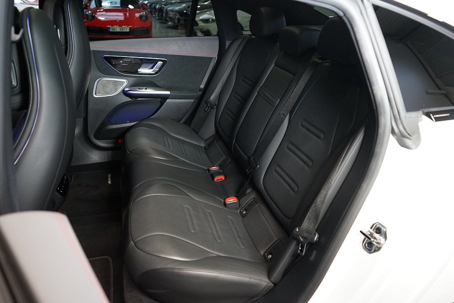 Mercedes-Benz EQE 43 AMG 4Matic