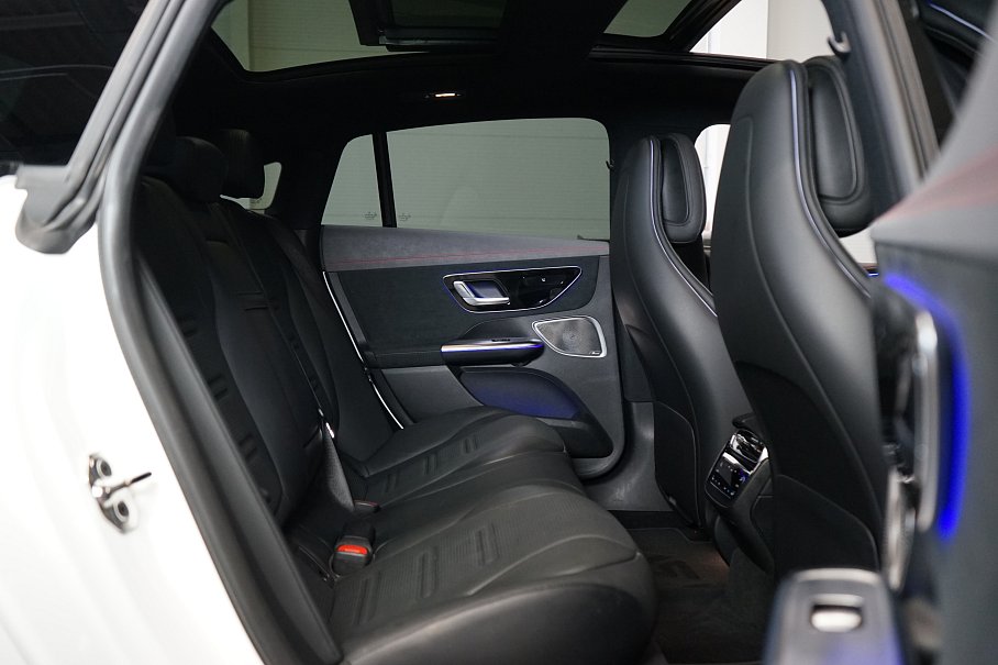 Mercedes-Benz EQE 43 AMG 4Matic