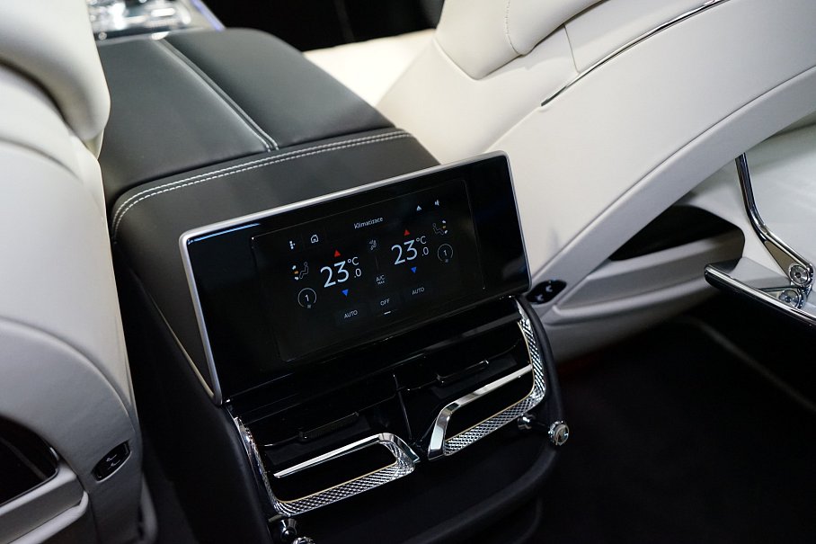 Bentley Flying Spur V8 Mulliner
