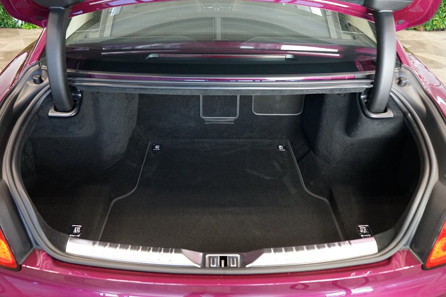 Bentley Flying Spur V8 Mulliner