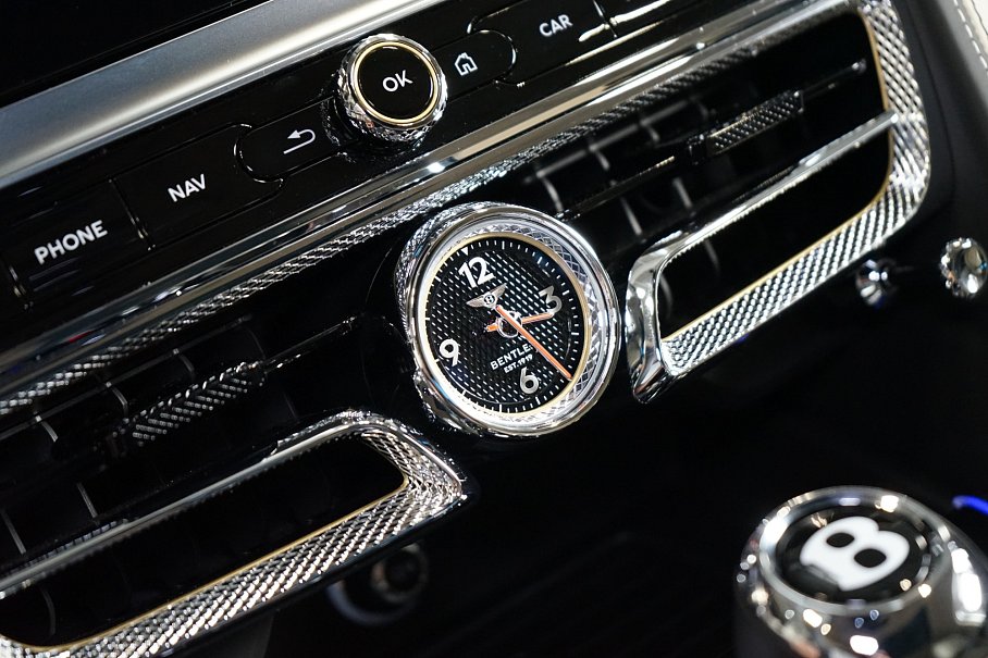 Bentley Flying Spur V8 Mulliner