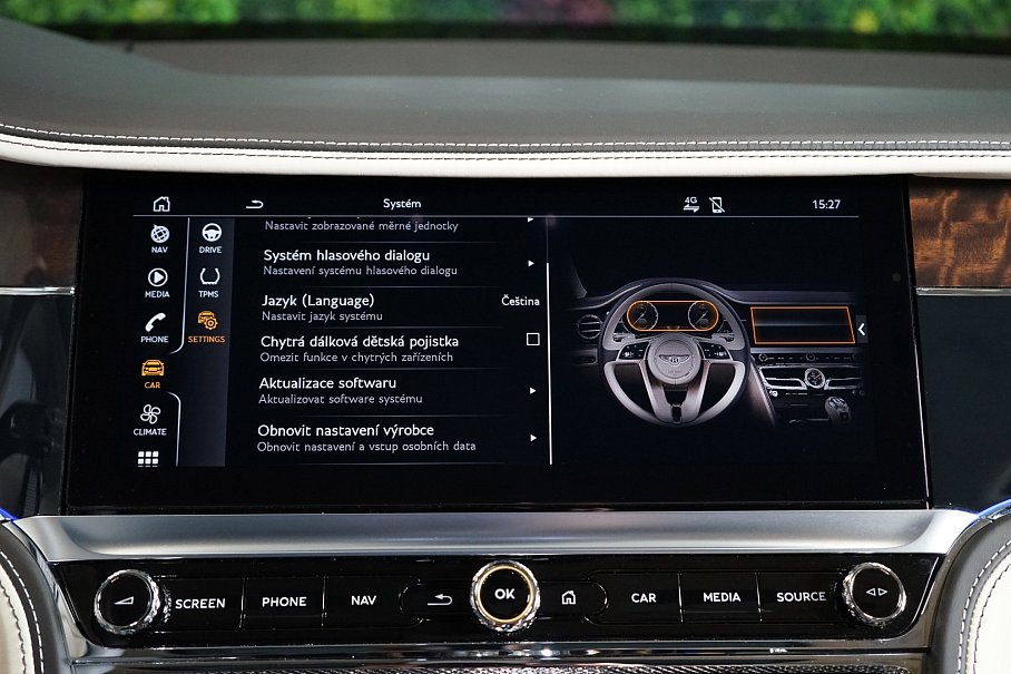Bentley Flying Spur V8 Mulliner