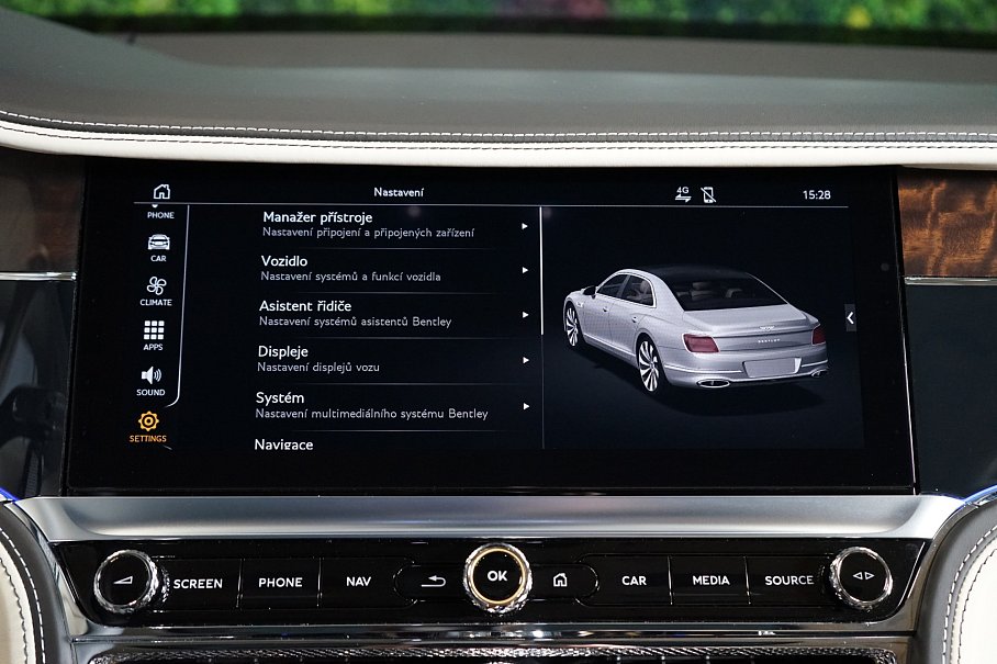 Bentley Flying Spur V8 Mulliner