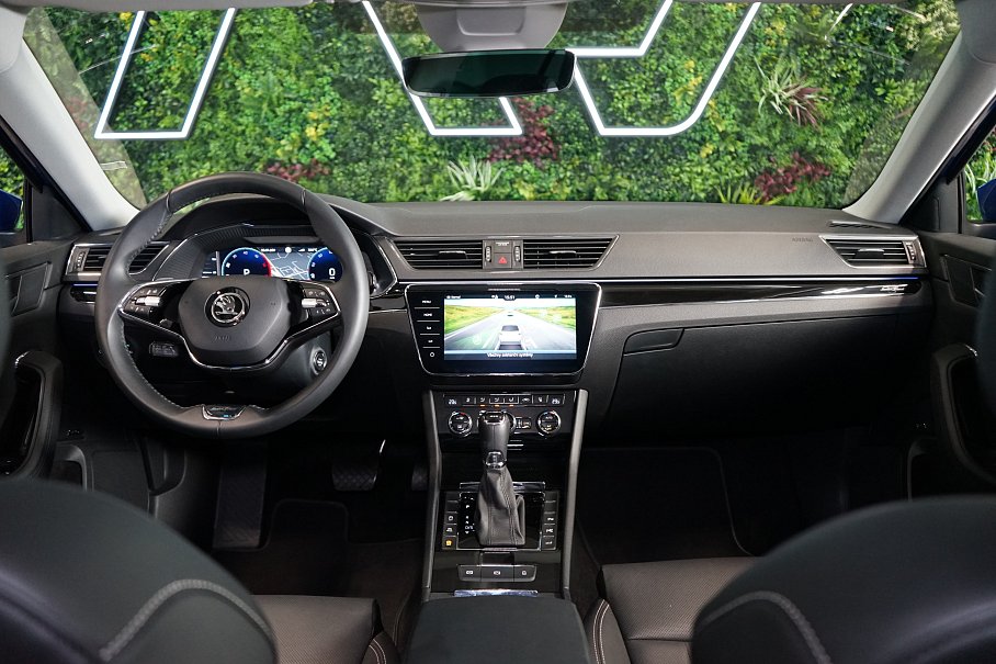 Škoda Superb 2.0 TDI L&K