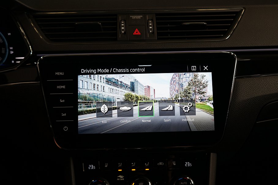 Škoda Superb 2.0 TDI L&K