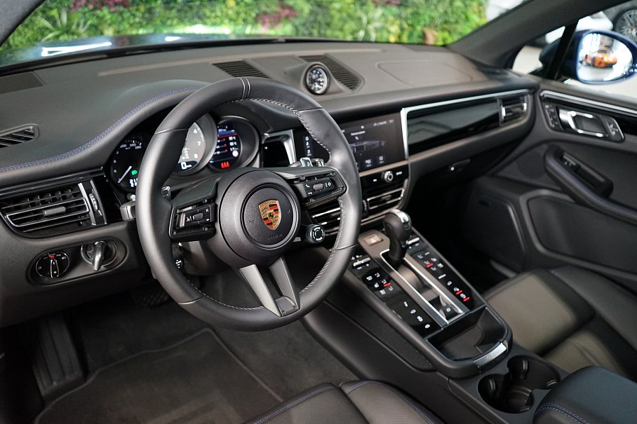 Porsche Macan S