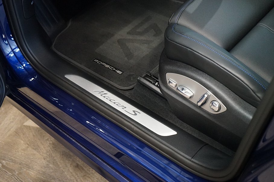 Porsche Macan S