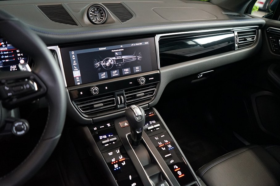 Porsche Macan S