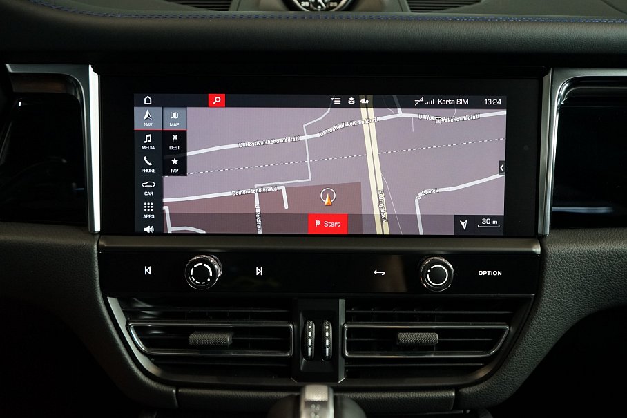 Porsche Macan S
