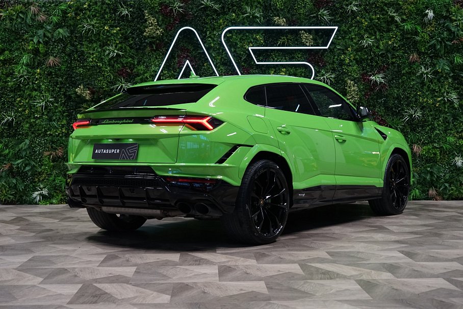 Lamborghini Urus S