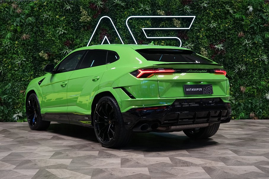 Lamborghini Urus S