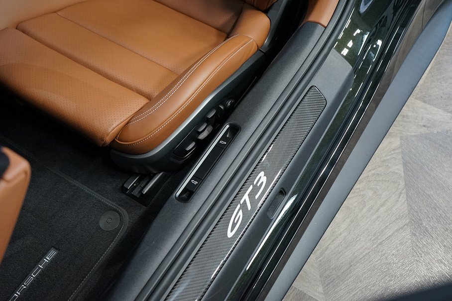 Porsche 911 992 GT3 Touring
