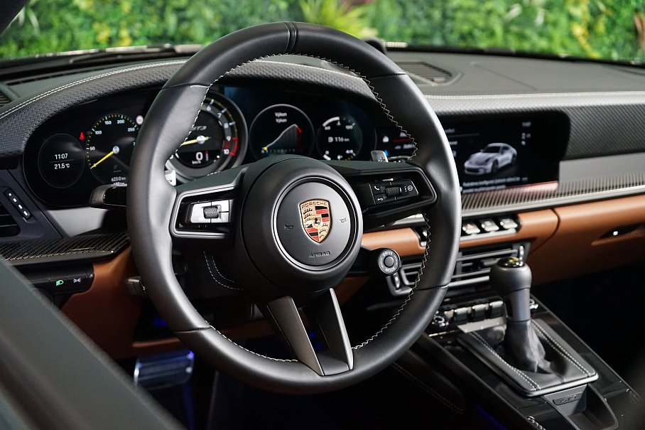 Porsche 911 992 GT3 Touring