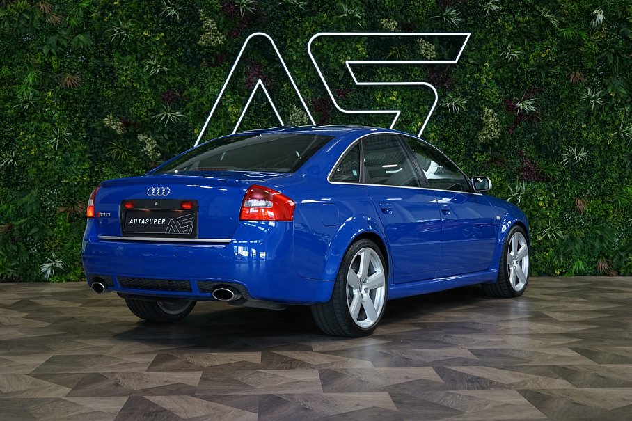Audi RS 6 4.2 V8 quattro