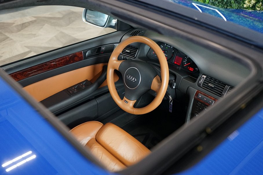 Audi RS 6 4.2 V8 quattro