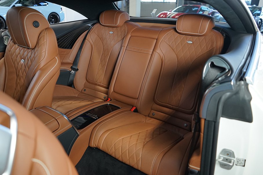 Mercedes-Benz Třída S 500 Coupé