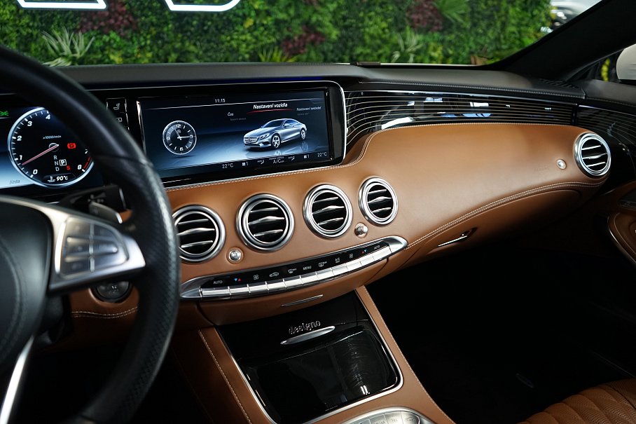Mercedes-Benz Třída S 500 Coupé