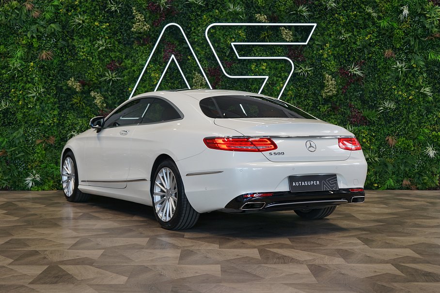 Mercedes-Benz Třída S 500 Coupé