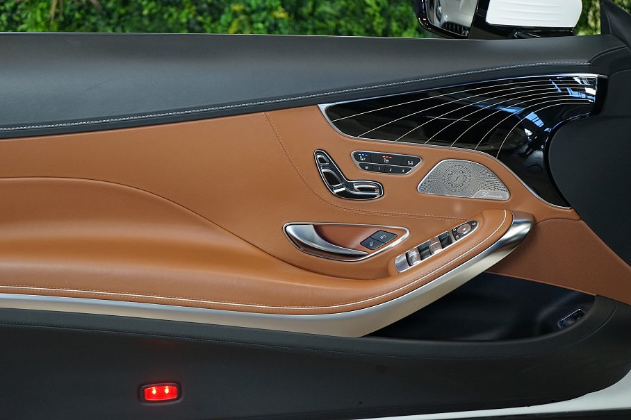 Mercedes-Benz Třída S 500 Coupé