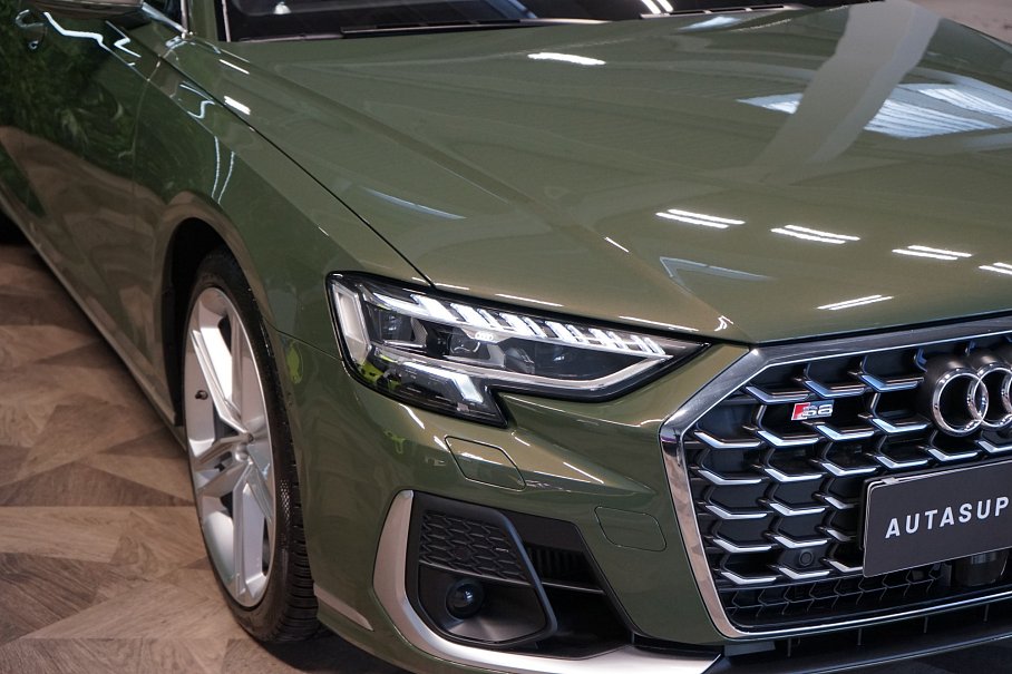 Audi S8 4.0 TFSI quattro