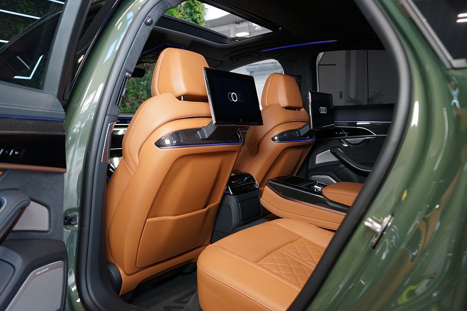 Audi S8 4.0 TFSI quattro