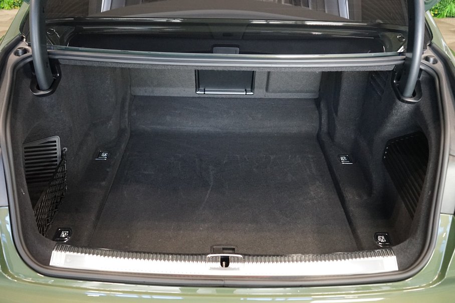 Audi S8 4.0 TFSI quattro