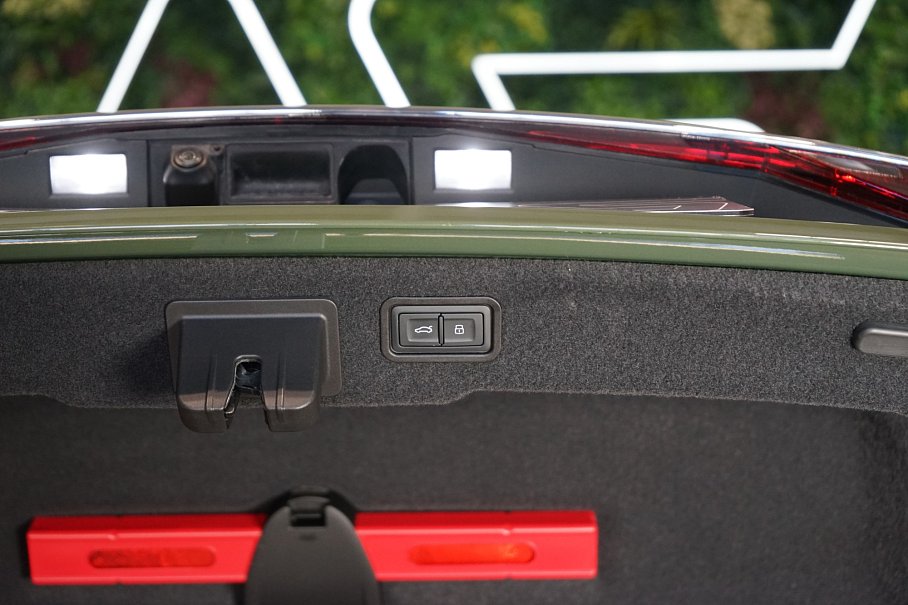 Audi S8 4.0 TFSI quattro