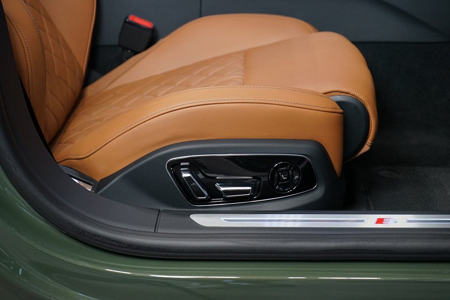 Audi S8 4.0 TFSI quattro