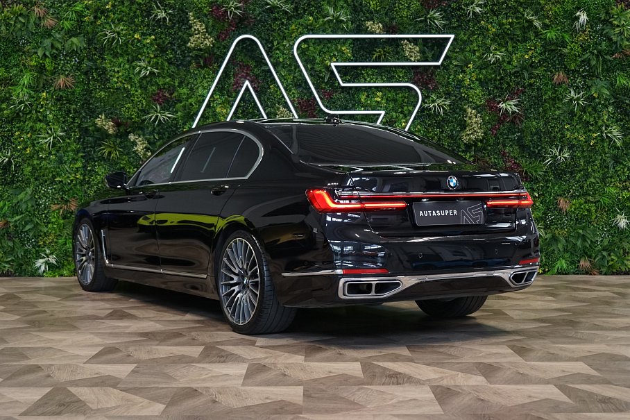 BMW Řada 7 740d xDrive