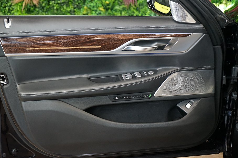 BMW Řada 7 740d xDrive